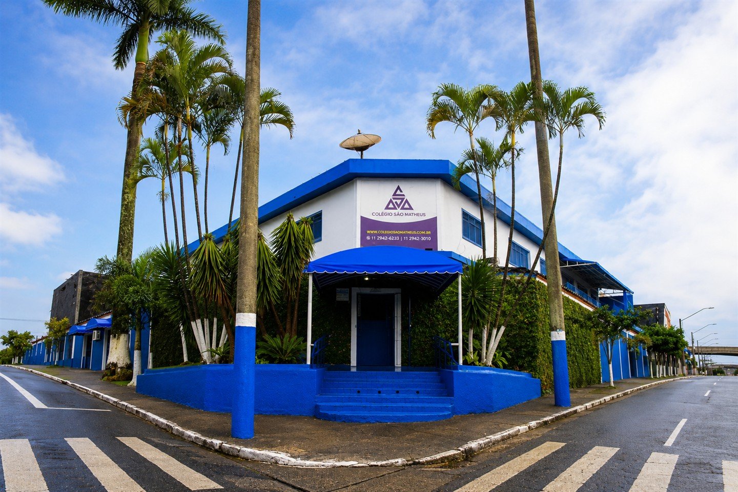 Fachada do Colégio São Matheus